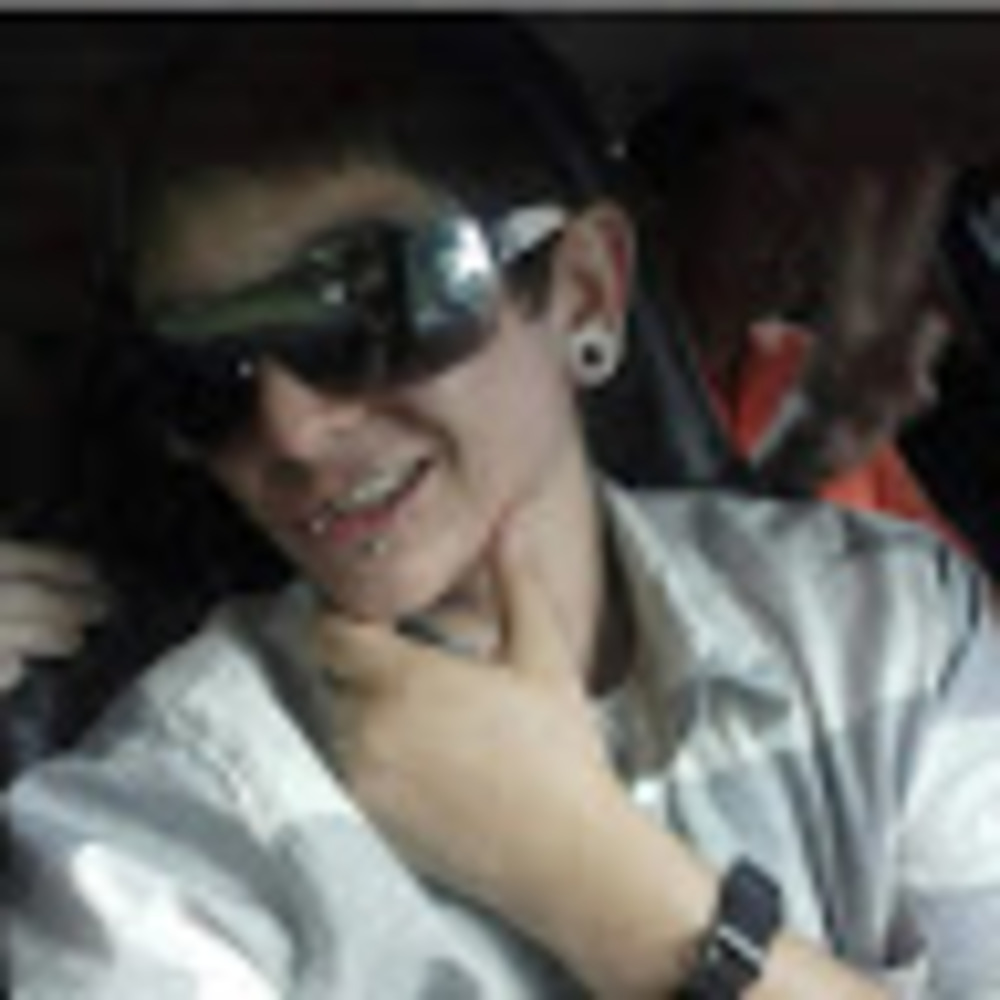 Meet your Posher, Laken